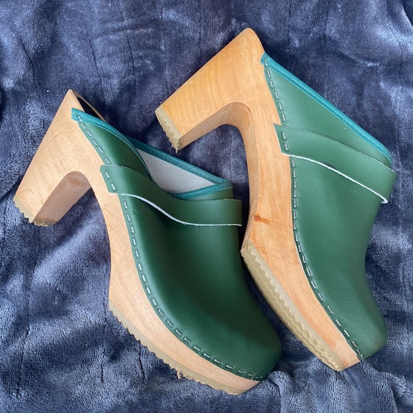 Selma Cape Clog Pica Pica Hunter Green sz 38 BNWOT - Picture 5 of 6